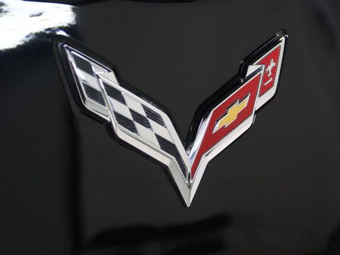 Used 2014 Chevrolet Corvette Stingray Convertible w/ 3LT Preferred Equipment Group RWD image 16