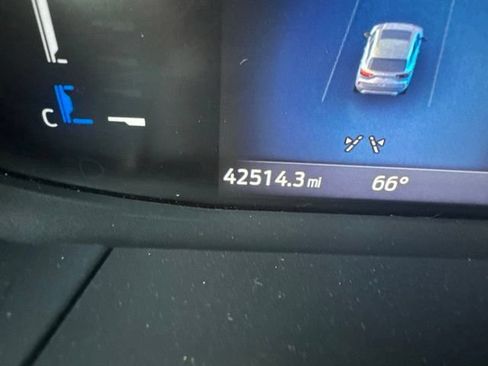 Used 2025 Ford Escape Active AWD/4WD image 14