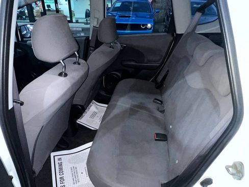 Used 2010 Honda Fit image 14