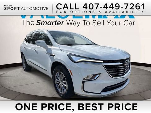 Used 2023 Buick Enclave Essence image 1