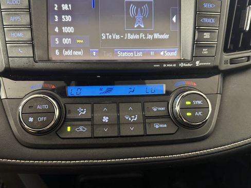 Used 2016 Toyota RAV4 Limited AWD/4WD image 26
