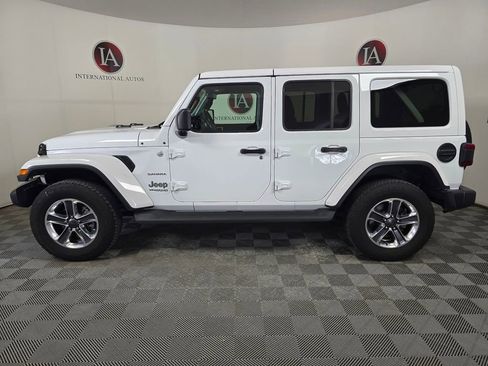 Used 2021 Jeep Wrangler Unlimited Sahara image 5