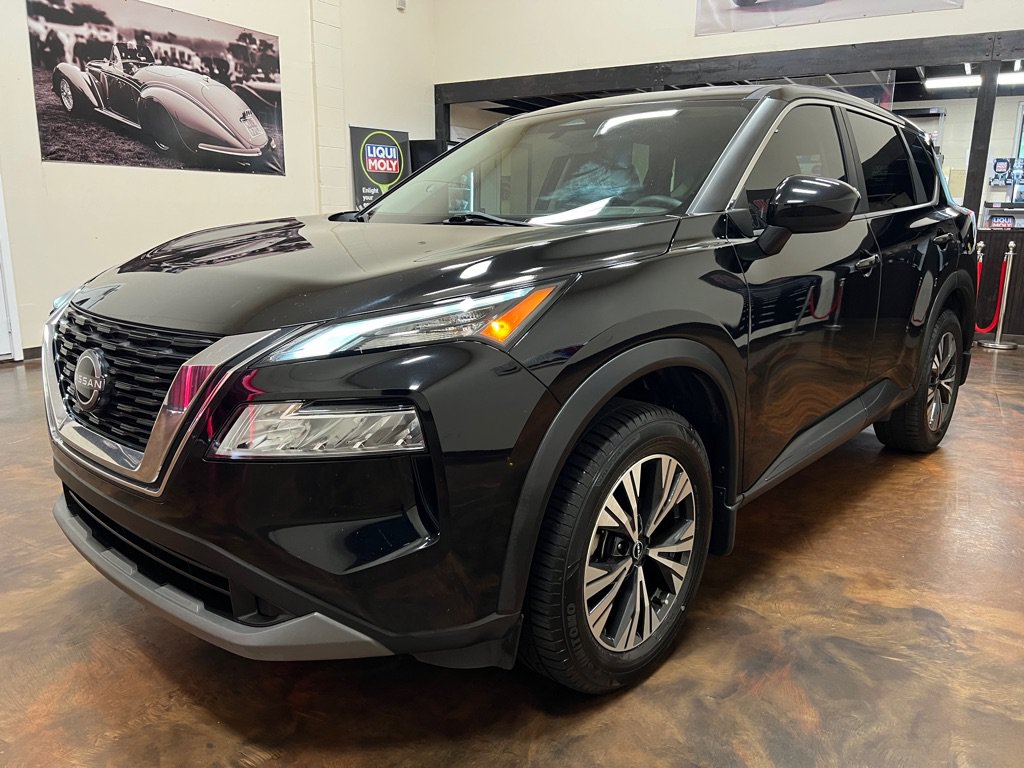 Used 2023 Nissan Rogue SV FWD image 5
