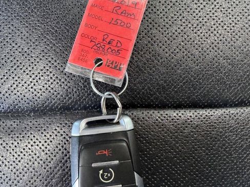Used 2019 RAM 1500 Laramie image 33
