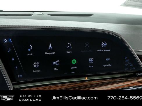 Certified 2024 Cadillac Escalade ESV Premium Luxury AWD/4WD image 19