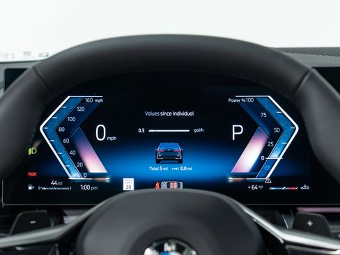 New 2026 BMW 530i xDrive w/ Premium Package image 18