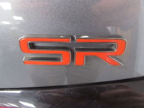 Used 2024 Nissan Altima 2.5 SR FWD image 19