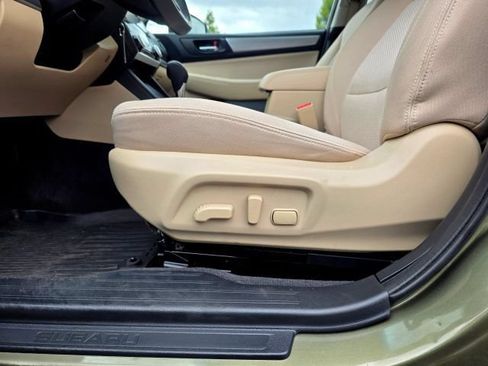 Used 2018 Subaru Outback 2.5i Premium AWD/4WD image 40