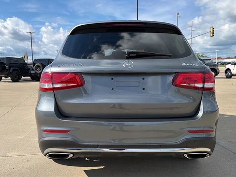 Used 2016 Mercedes-Benz GLC 300 4MATIC w/ Sport Package image 15