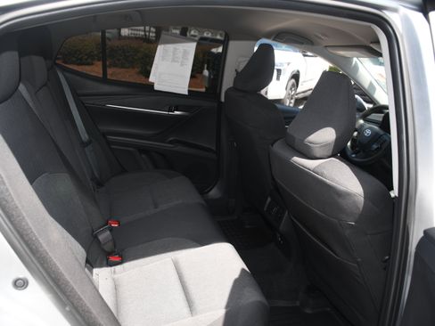 Certified 2026 Toyota Camry LE FWD image 17