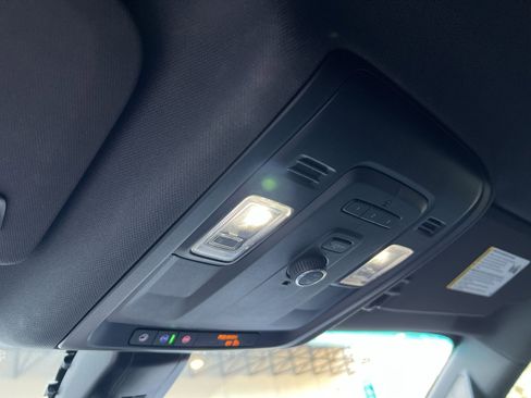 Used 2022 Chevrolet Tahoe LT image 35