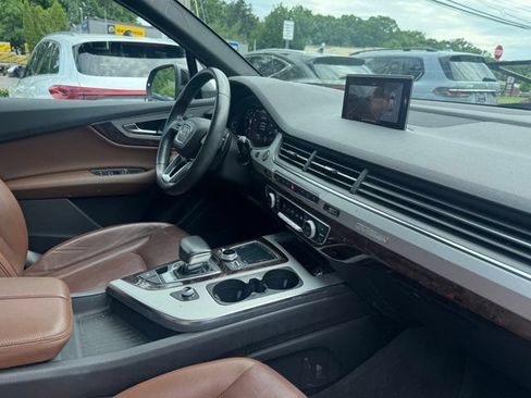 Used 2019 Audi Q7 2.0T Premium Plus AWD/4WD image 29