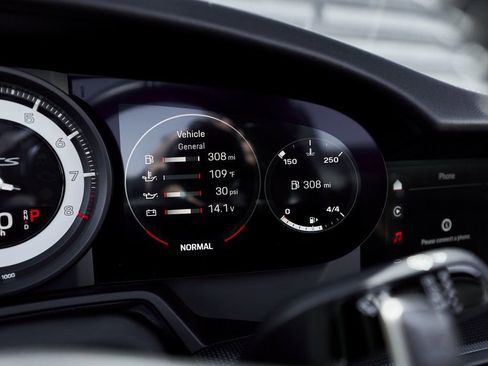 Used 2024 Porsche 911 Carrera GTS w/ Premium Package image 52