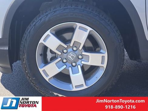 Used 2025 Honda Ridgeline RTL image 12
