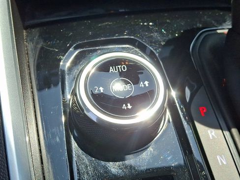 Used 2023 Chevrolet Colorado Z71 w/ Z71 Convenience Package 2 AWD/4WD image 28