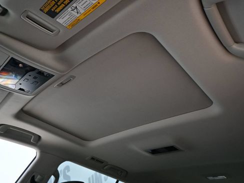 Used 2017 Lexus LX 570 4WD w/ Luxury Package image 26