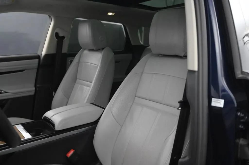 Used 2021 Land Rover Range Rover Evoque SE AWD/4WD image 40