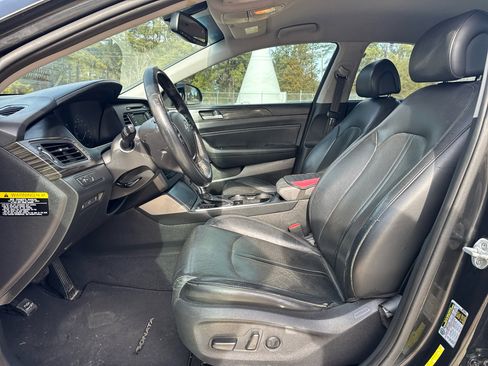 Used 2015 Hyundai Sonata Limited image 11