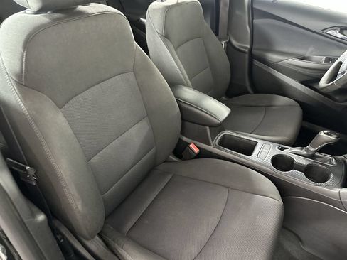 Used 2017 Chevrolet Cruze LT w/ Sun And Sound Package FWD image 31