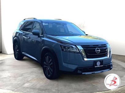 Used 2022 Nissan Pathfinder Platinum w/ Cargo Package