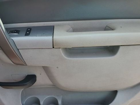 Used 2013 Chevrolet Silverado 3500 W/T RWD image 31