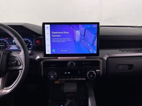 Certified 2025 Toyota Tacoma TRD Off-Road w/ TRD Off Road Premium Package image 15