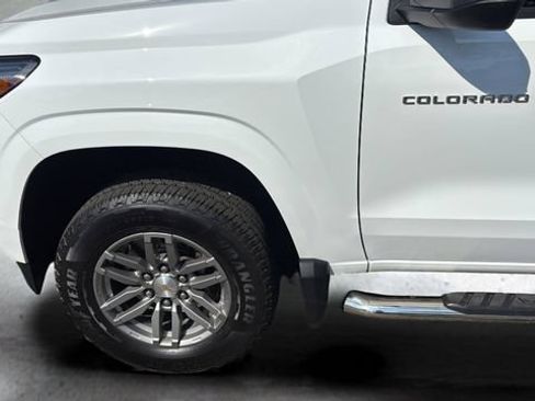 Used 2024 Chevrolet Colorado LT w/ LT Convenience Package RWD image 32