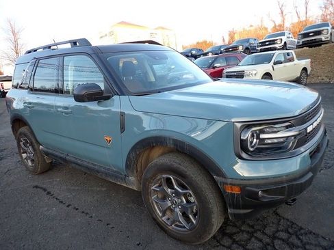Used 2023 Ford Bronco Sport Badlands w/ Premium Package image 3