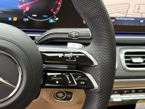 New 2026 Mercedes-Benz GLS 450 4MATIC image 29