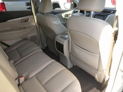 Used 2017 Nissan Murano Platinum w/ Platinum Technology Package image 15