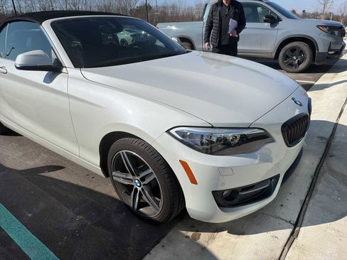 Used 2017 BMW 230i xDrive Convertible image 7