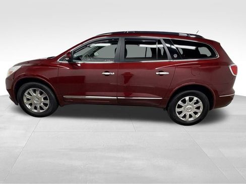 Used 2017 Buick Enclave Leather image 9