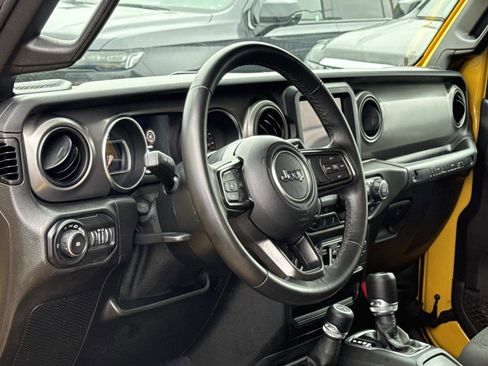 Used 2021 Jeep Wrangler Unlimited Sport image 12