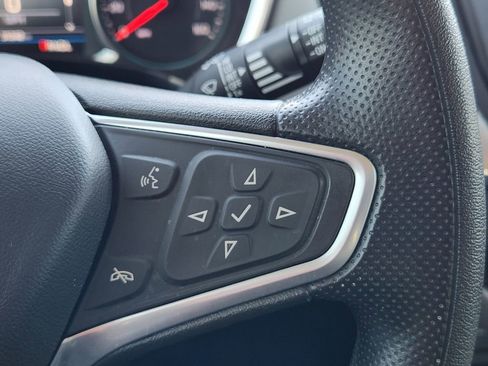 Used 2023 Chevrolet Equinox LS w/ LS Convenience Package image 34