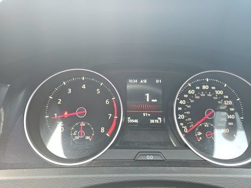 Used 2017 Volkswagen GTI S FWD image 11