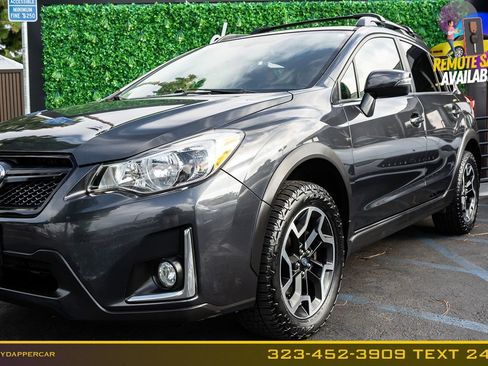 Used 2016 Subaru Crosstrek 2.0i Limited w/ Popular Package #2 AWD/4WD image 2
