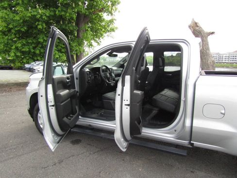 Used 2022 Chevrolet Silverado 1500 W/T w/ WT Value Package AWD/4WD image 22