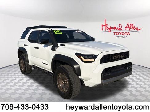 Certified 2025 Toyota 4Runner Trailhunter image 1