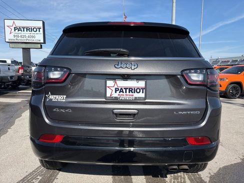 Used 2022 Jeep Compass Limited w/ Elite Group image 4