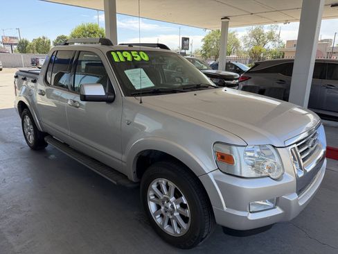 Used 2007 Ford Explorer Sport Trac Limited AWD/4WD image 2