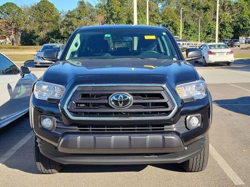 Used 2023 Toyota Tacoma SR5 image 2