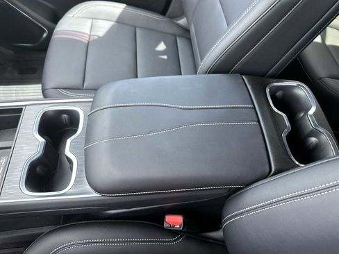 Used 2026 GMC Acadia Elevation w/ Black Edition FWD image 21
