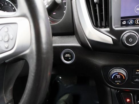 Used 2020 GMC Terrain SLT w/ Elevation Edition image 29