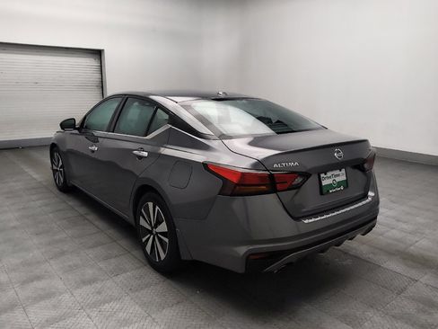 Used 2021 Nissan Altima 2.5 SV w/ SV Premium Package FWD image 5