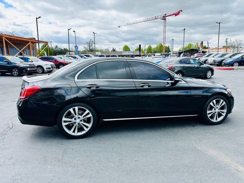 Used 2015 Mercedes-Benz C 300 Sedan image 8
