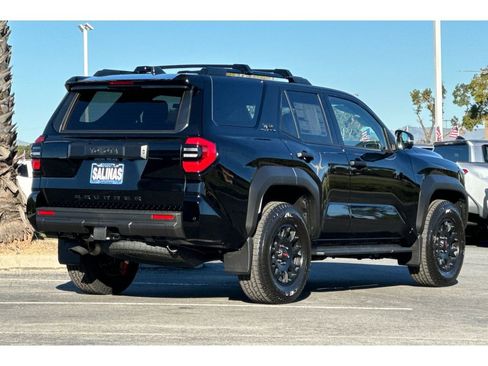 New 2026 Toyota 4Runner TRD Off-Road Premium image 4