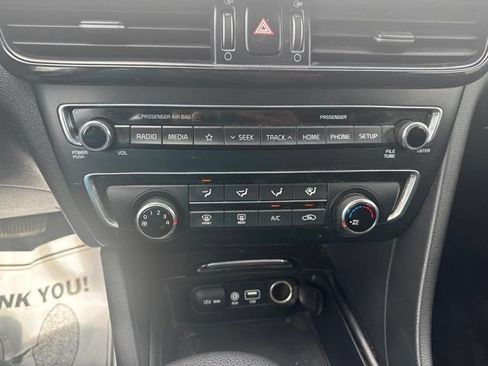 Used 2020 Kia Optima LX FWD image 22