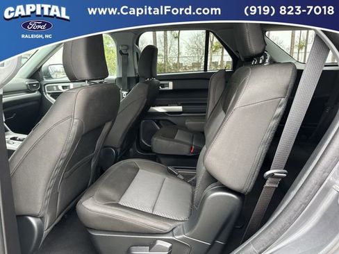 Certified 2023 Ford Explorer XLT image 16