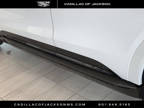 New 2026 Cadillac Escalade IQ Sport 1 w/ LPO, ONYX Package AWD/4WD image 9