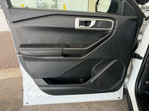 Used 2022 Ford Explorer 4WD Police Interceptor image 32